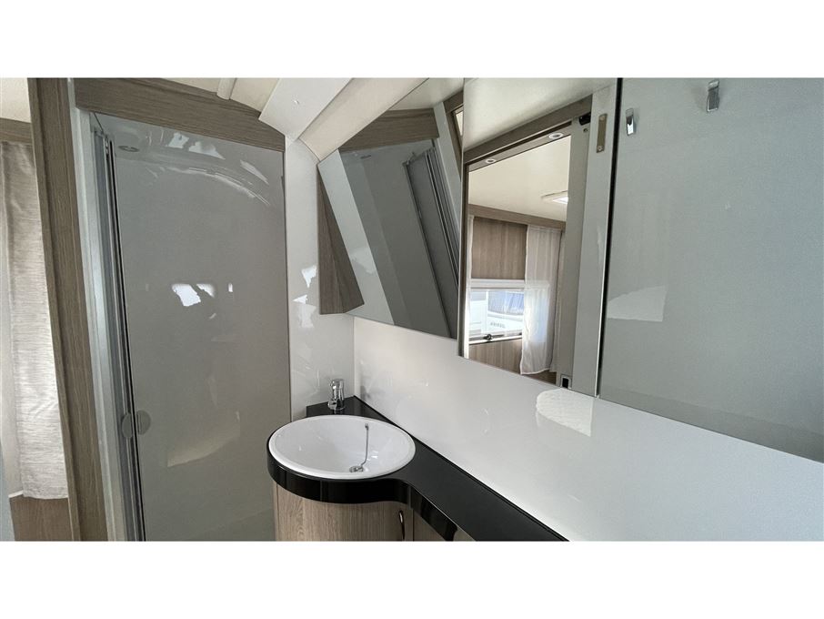 Hobby Prestige 720 WQC